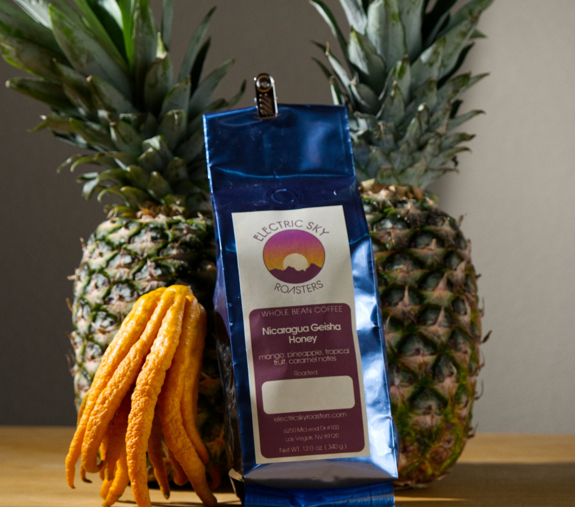 Nicaraguan Geisha Coffee with pineapple and Buddha's hand